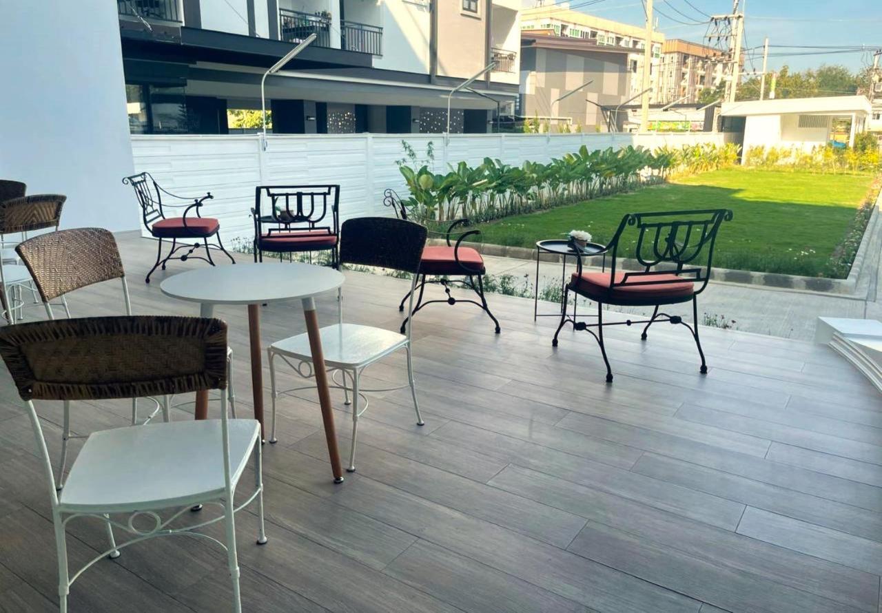 צ'יאנג מאי Arsh Boutique Hotel מראה חיצוני תמונה